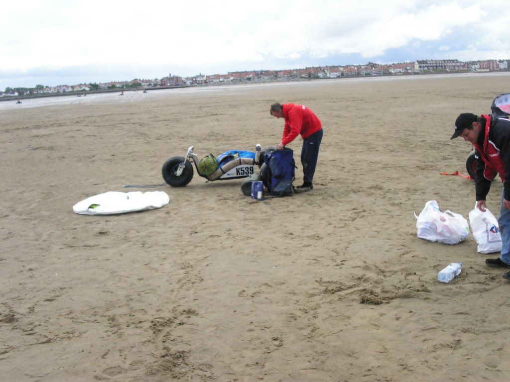 hoylake24hrchallengebuggybagsjun07104.jpg