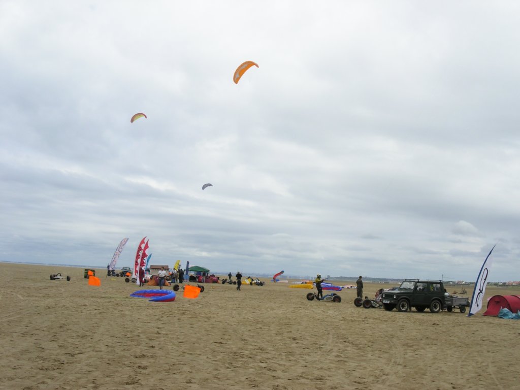 hoylake24hrchallengebuggybagsjun07159.jpg