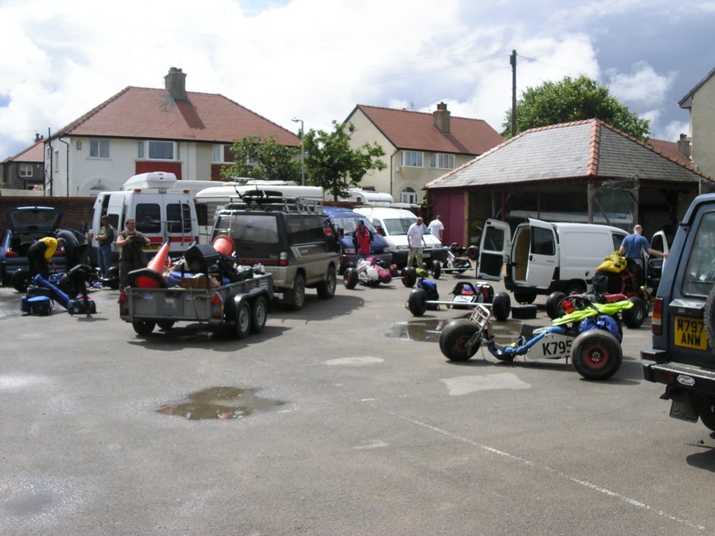 hoylake24hrchallengebuggybagsjun07202.jpg