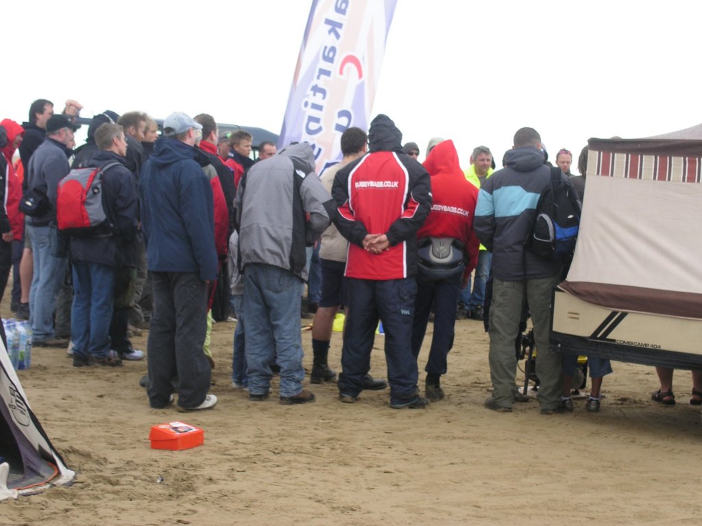 hoylake24hrchallengebuggybagsjun0797.jpg