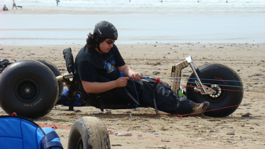 buggybagsracekitesrhosilli040874.jpg