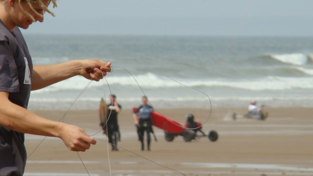 buggybagsracekitesrhosilli040876.jpg
