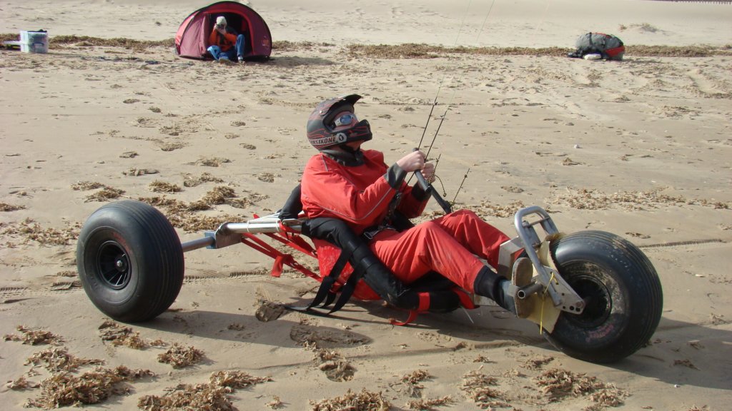 racekitesmablethorpefeb08137.jpg