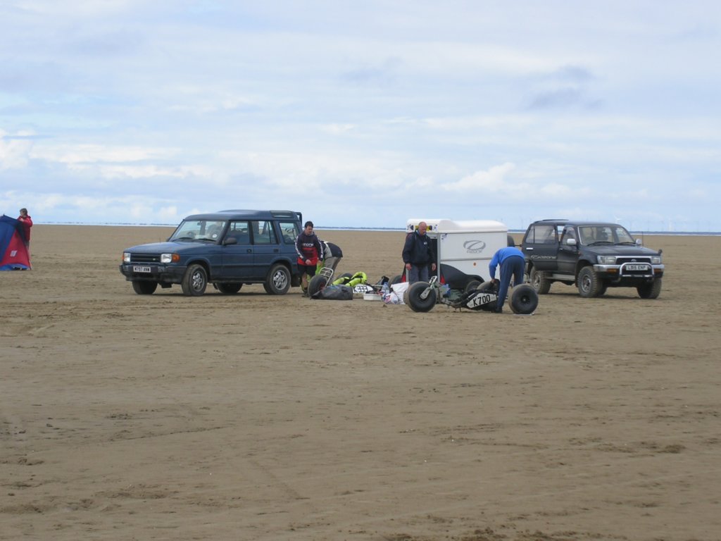 hoylake24hrchallengebuggybagsjun07144.jpg