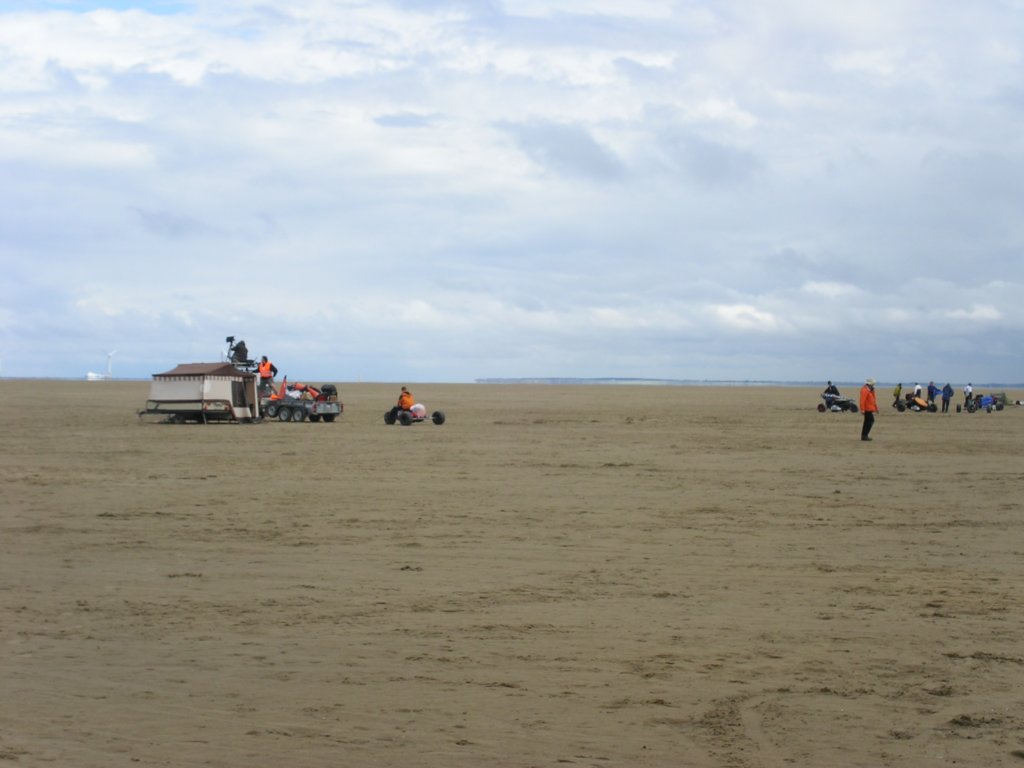 hoylake24hrchallengebuggybagsjun07193.jpg