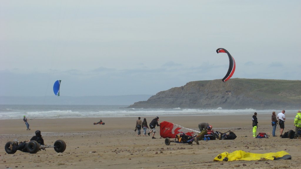 buggybagsracekitesrhosilli0408122.jpg