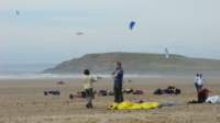buggybagsracekitesrhosilli040838_small.jpg