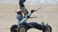 buggybagsracekitesrhosilli040873_small.jpg